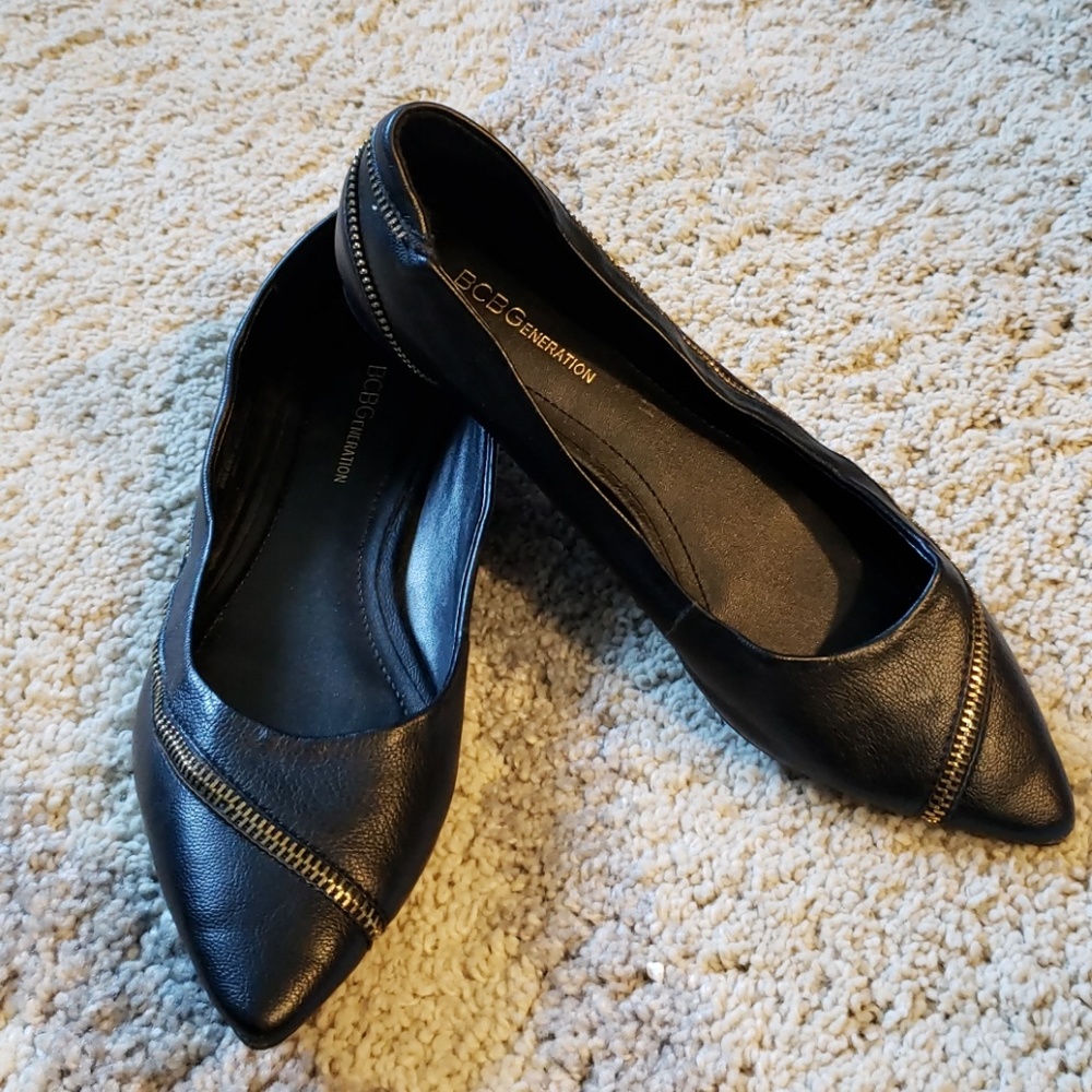 BCBGeneration black flats